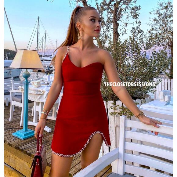 β€οΈβπ₯ ZARA Textured Mini Dress NWT | Asym Neckline Chain Strap Red S/M - Picture 2 of 16